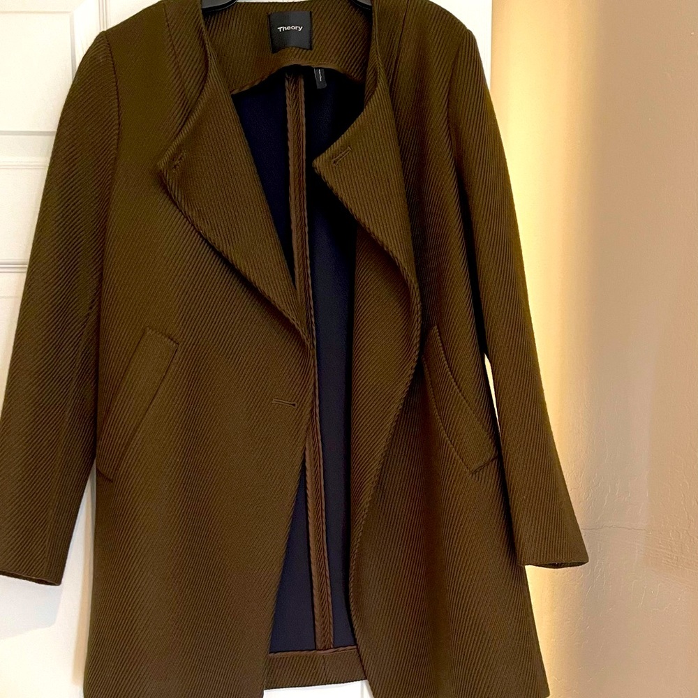 Theory coat